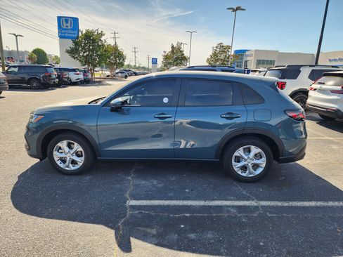 Used 2024 Honda HR-V LX image 8