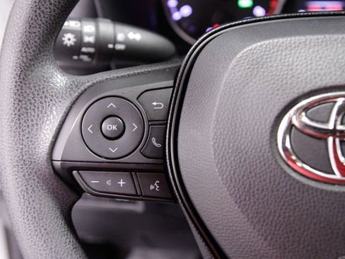 Used 2019 Toyota RAV4 XLE image 25