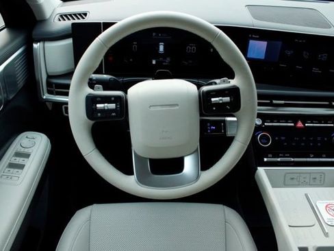Certified 2026 Hyundai Santa Fe SEL FWD image 19