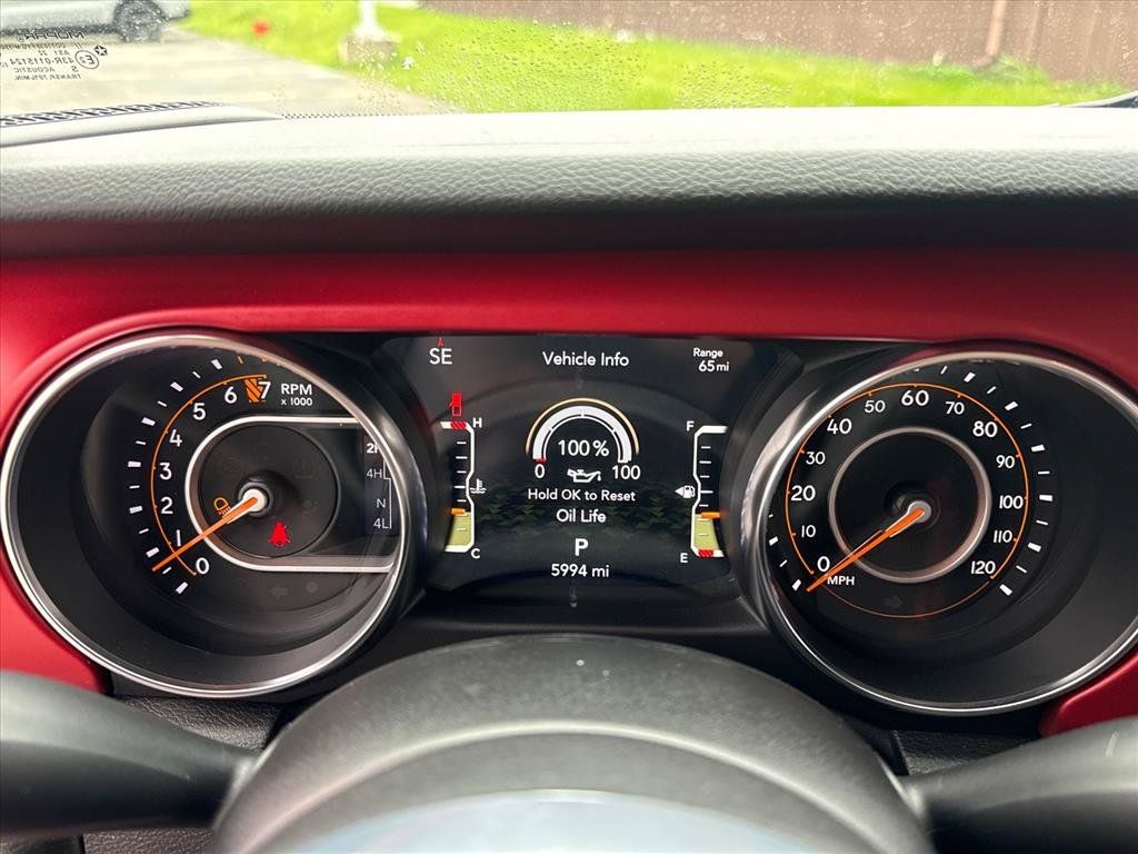Used 2023 Jeep Gladiator Rubicon w/ Cold Weather Group AWD/4WD image 21