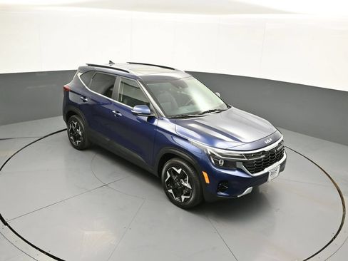 Certified 2024 Kia Seltos EX AWD/4WD image 36