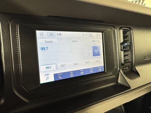 Used 2022 Ford Bronco Wildtrak AWD/4WD image 14