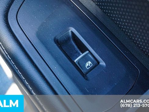 Used 2024 Volkswagen Atlas SE image 57