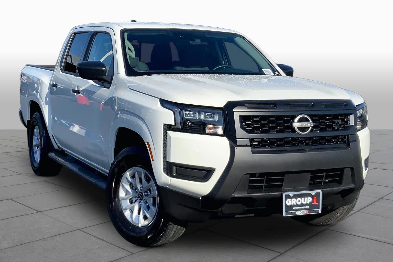Used 2026 Nissan Frontier S w/ Tow Package RWD image 3