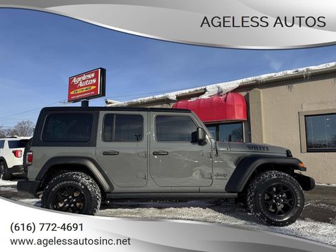 Used 2022 Jeep Wrangler Unlimited Willys image 1