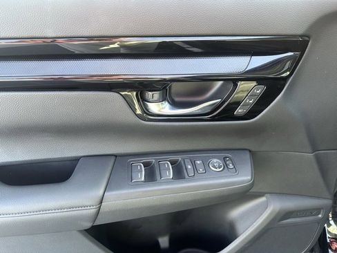 Used 2025 Honda CR-V EX-L image 3