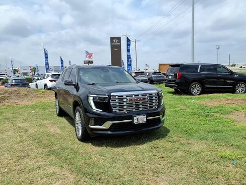 Used 2024 GMC Acadia Denali w/ Super Cruise Package AWD/4WD image 7