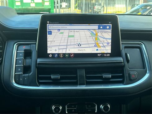 Used 2021 GMC Yukon AT4 w/ AT4 Premium Plus Package image 28