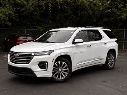 Used 2022 Chevrolet Traverse Premier