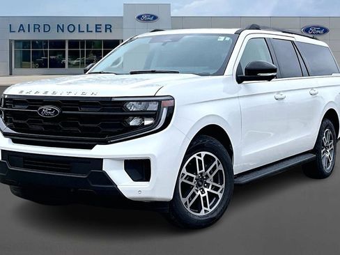 New 2026 Ford Expedition Max Active AWD/4WD image 1