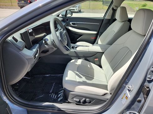 New 2025 Hyundai Sonata SEL image 11