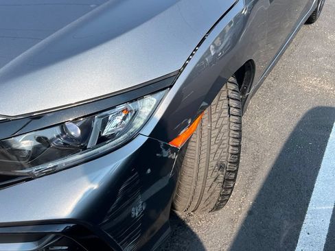 Used 2021 Honda Civic EX image 3