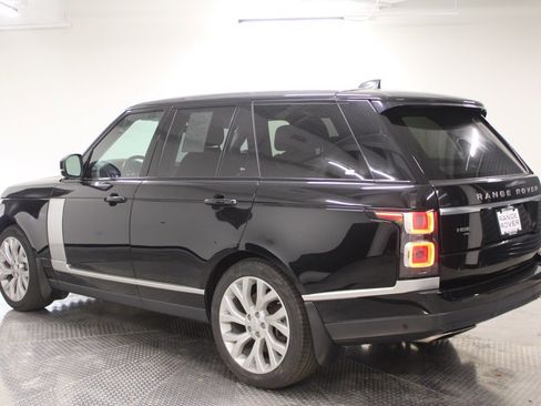 Used 2021 Land Rover Range Rover Westminster Edition image 3