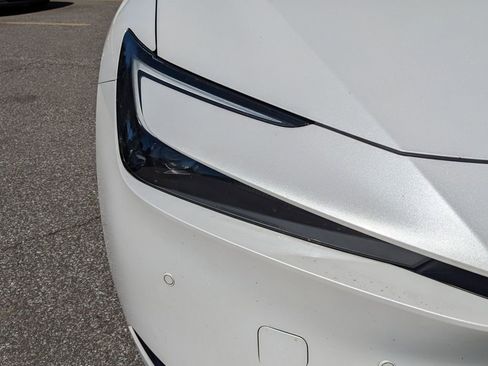 Used 2023 Toyota Prius XLE image 9