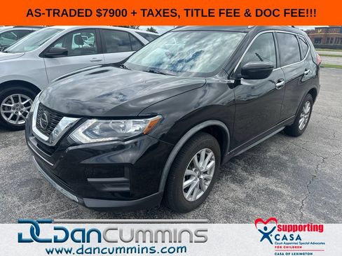 Used 2018 Nissan Rogue SV AWD/4WD image 1