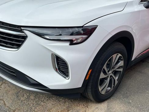 Used 2023 Buick Envision Essence image 9