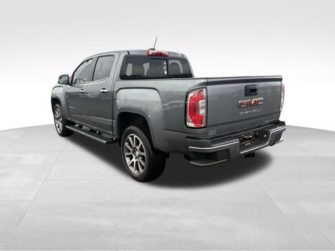 Used 2022 GMC Canyon Denali image 7