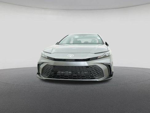 New 2026 Toyota Camry SE image 31