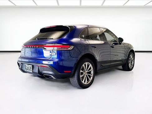 Used 2024 Porsche Macan AWD/4WD image 4