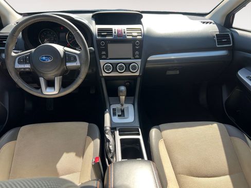 Used 2017 Subaru Crosstrek 2.0i Premium AWD/4WD image 10