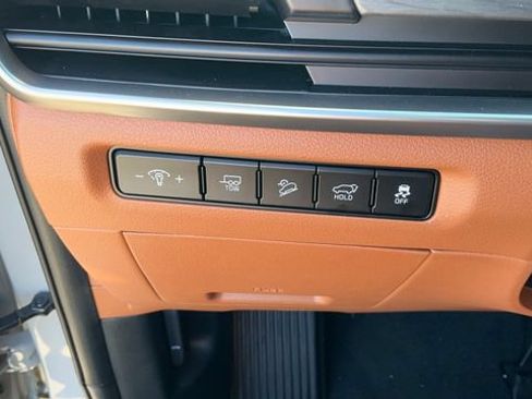 Used 2025 Kia Telluride EX X-Line AWD/4WD image 26