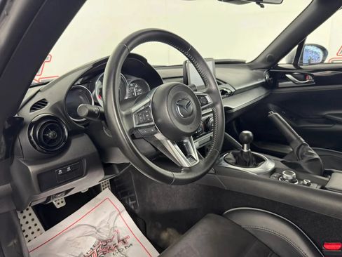 Used 2022 MAZDA MX-5 Miata Club w/ Brembo/BBS Recaro Package RWD image 18