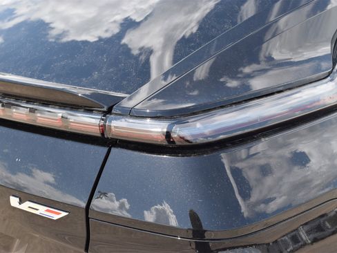 New 2026 Cadillac Lyriq V image 19