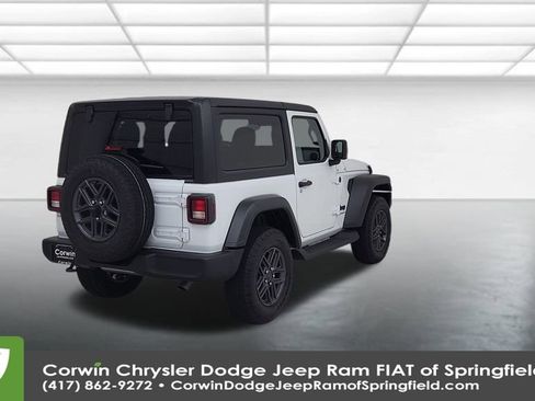 Used 2025 Jeep Wrangler Sport image 14