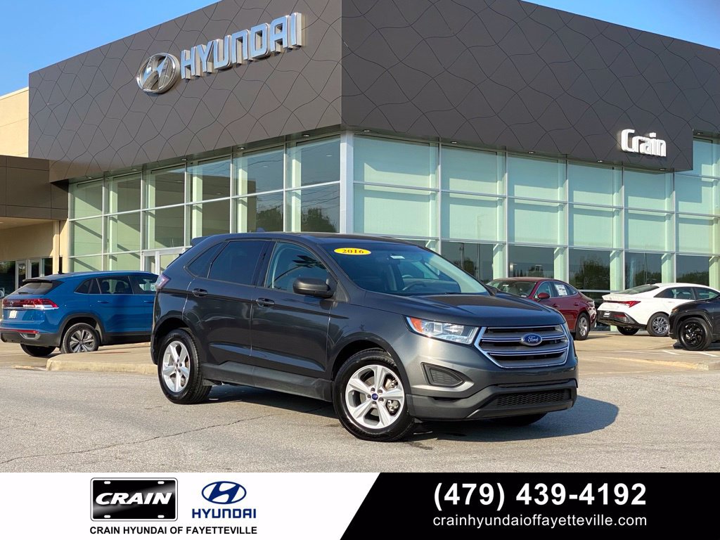 Used 2016 Ford Edge SE FWD image 1