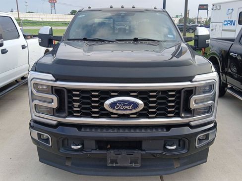 Used 2024 Ford F350 Platinum AWD/4WD image 5