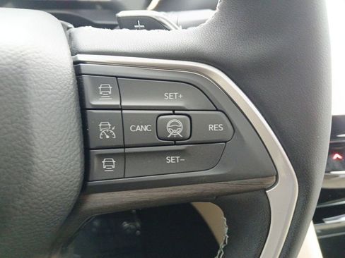 New 2026 Jeep Grand Cherokee L Limited RWD image 25