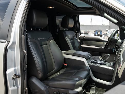 Used 2013 Ford F150 Raptor w/ Luxury Equipment Group AWD/4WD image 20