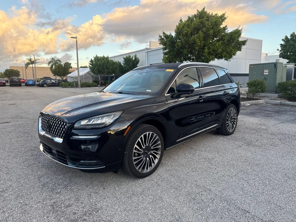 Used 2020 Lincoln Corsair Reserve w/ Equipment Group 201A AWD/4WD image 4