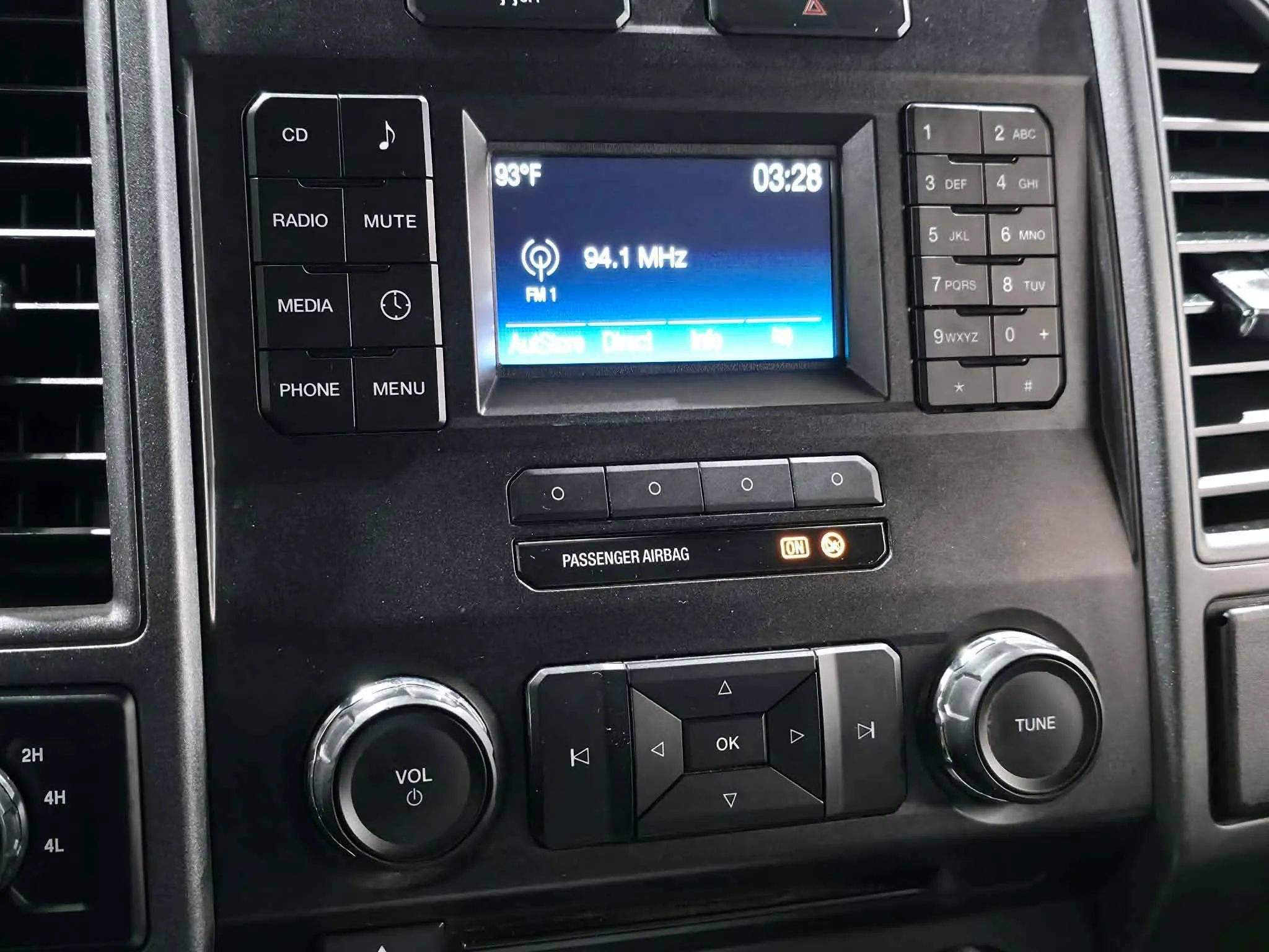 Used 2017 Ford F250 XL w/ Power Equipment Group AWD/4WD image 23
