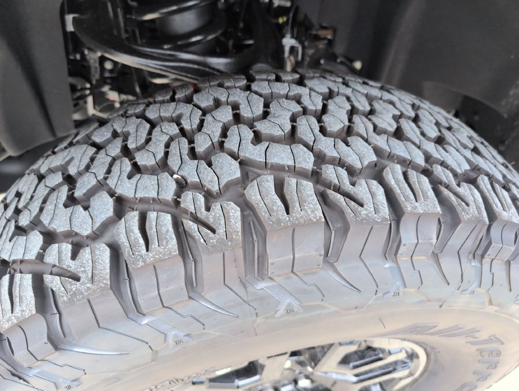 New 2026 Ford Bronco Raptor AWD/4WD image 16