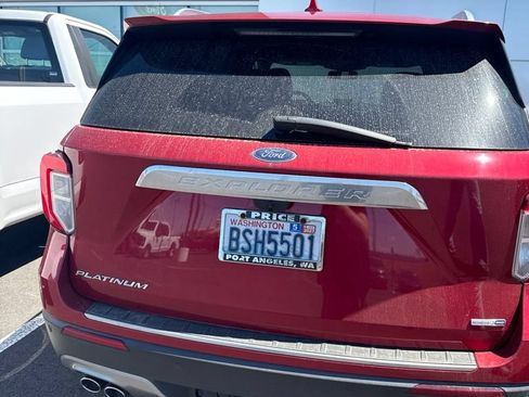 Used 2020 Ford Explorer Platinum w/ Premium Technology Package AWD/4WD image 7