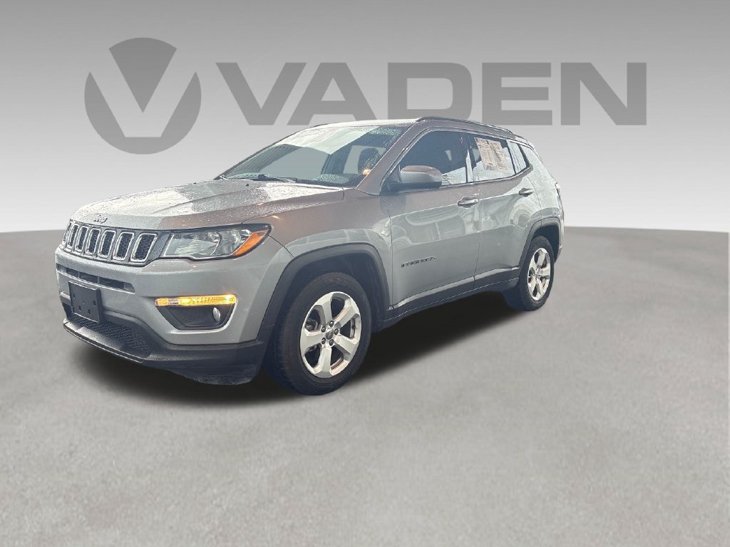 Used 2021 Jeep Compass Latitude w/ Sun and Sound Group FWD image 1