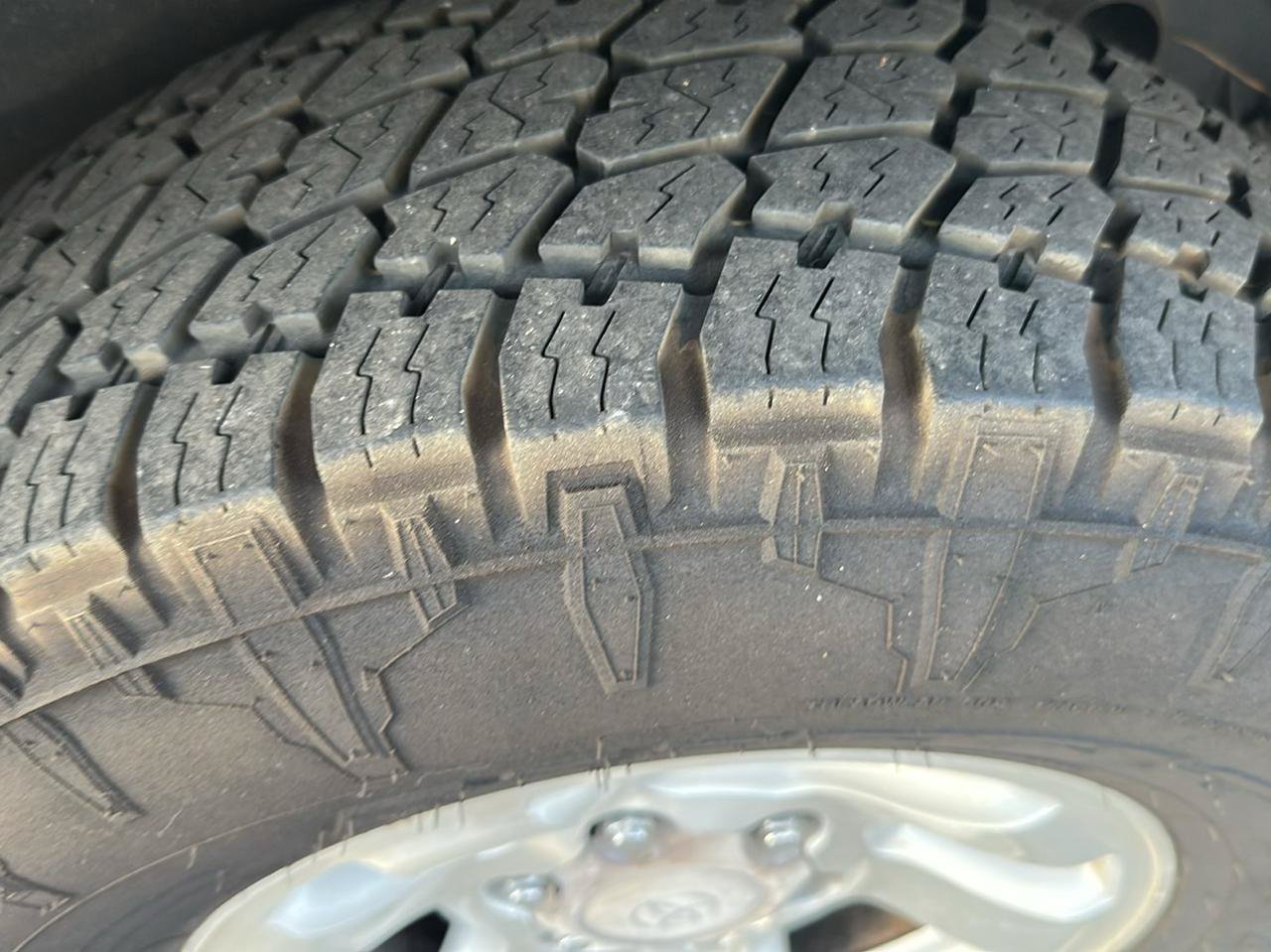 Used 2000 Toyota 4Runner SR5 w/ Upgrade Value Pkg 4 RWD image 15