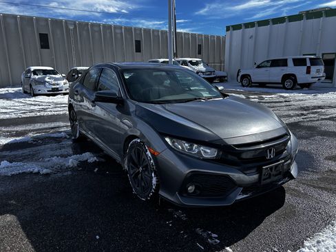 Used 2017 Honda Civic EX image 7