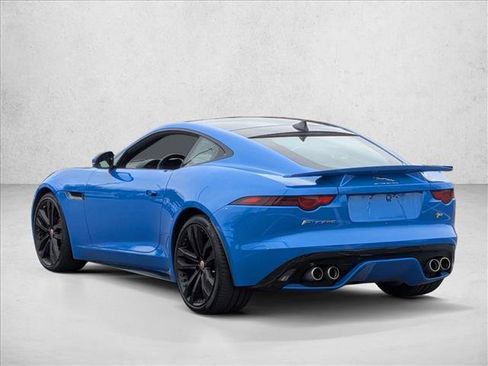 Used 2019 Jaguar F-TYPE R image 7