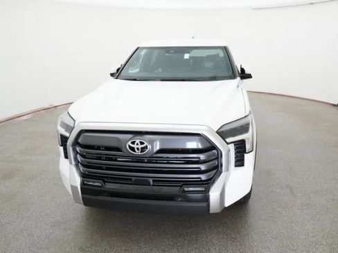 New 2026 Toyota Tundra Limited AWD/4WD image 15