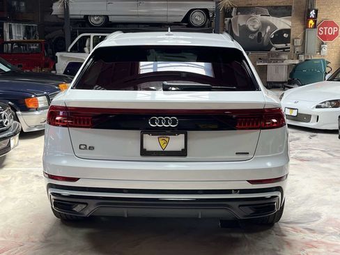 Used 2019 Audi Q8 Prestige w/ Year 1 Package AWD/4WD image 6