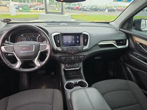 Used 2018 GMC Terrain SLE w/ Driver Convenience Package FWD image 15