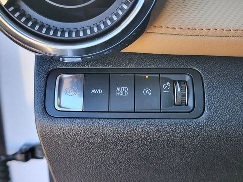 Used 2026 Chevrolet Equinox ACTIV w/ Convenience Package III AWD/4WD image 21