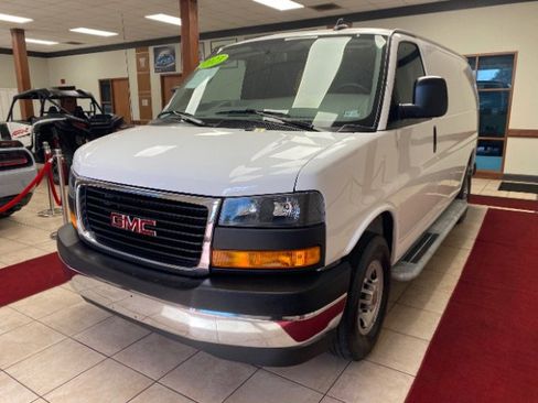 Used 2023 GMC Savana 2500 w/ Driver Convenience Package image 1