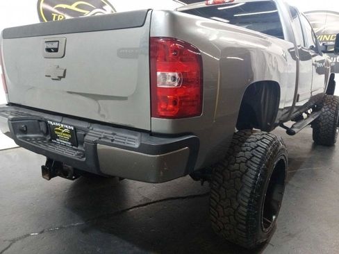 Used 2013 Chevrolet Silverado 2500 LT w/ Z71 Appearance Package image 3
