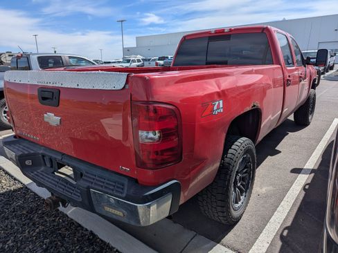 Used 2008 Chevrolet Silverado 2500 LTZ w/ Safety Package AWD/4WD image 4