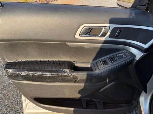 Used 2011 Ford Explorer XLT w/ 202A Rapid Spec Order Code image 11