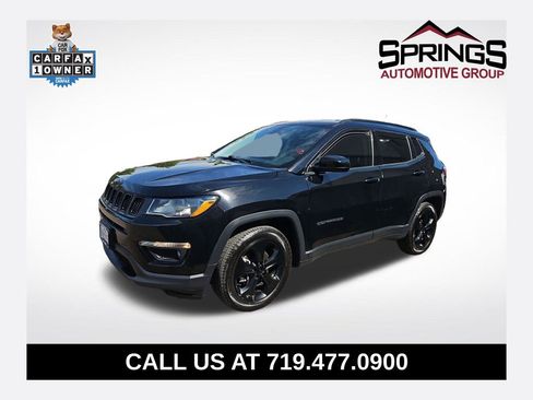 Used 2019 Jeep Compass Latitude FWD image 1
