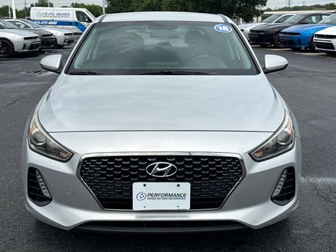 Used 2018 Hyundai Elantra GT FWD image 8